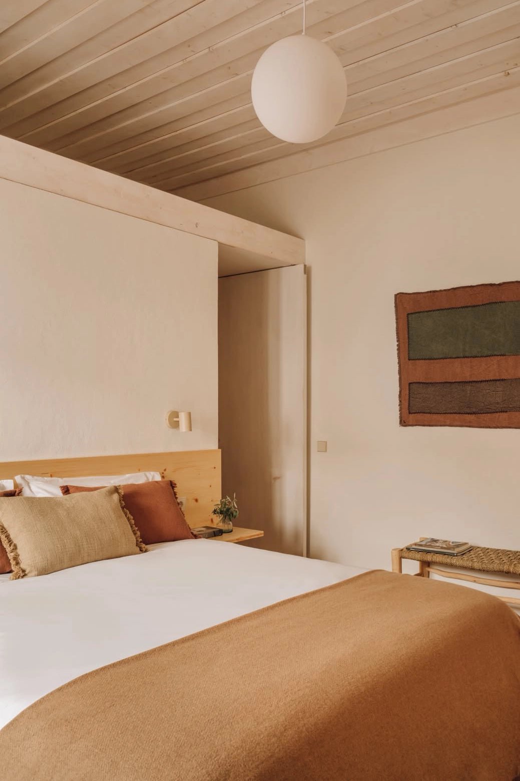 Decoración mural de lienzo grueso lavado a mano – Lorena Canals – vista 4