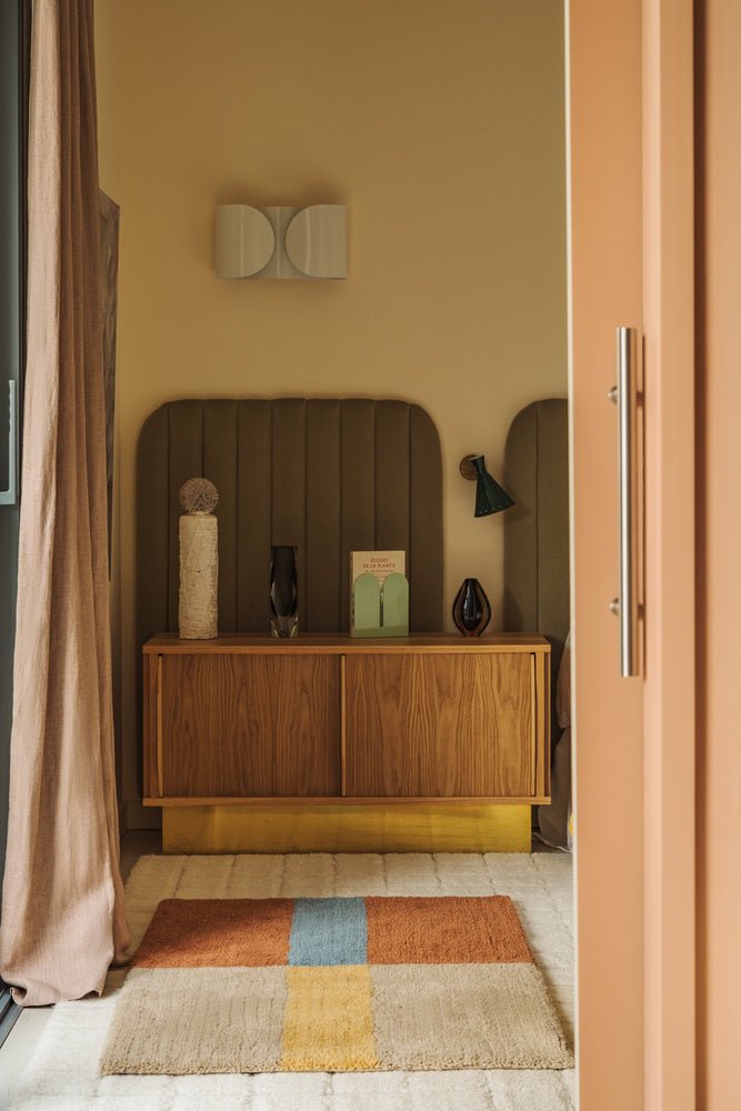 Chroma Cinnamon Wool Rug – Lorena Canals