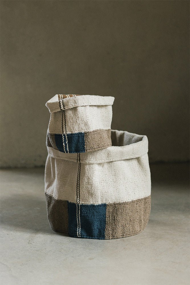 Handloom Nopal basket – Lorena Canals – view 3