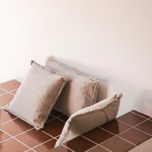Cojín Stonewashed New Grey – Lorena Canals